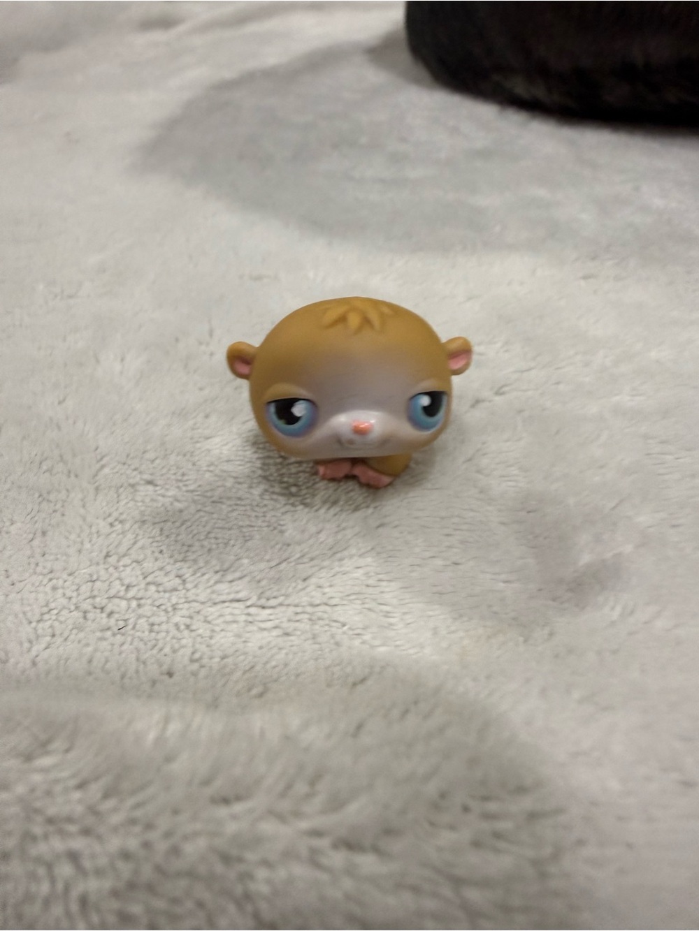 LPS Littlest Pet Shop Brown Hamster #45 2004 Blue Eyes